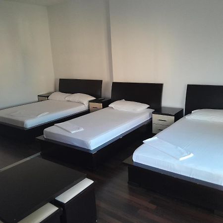 Hotel Yjet Pogradec Extérieur photo