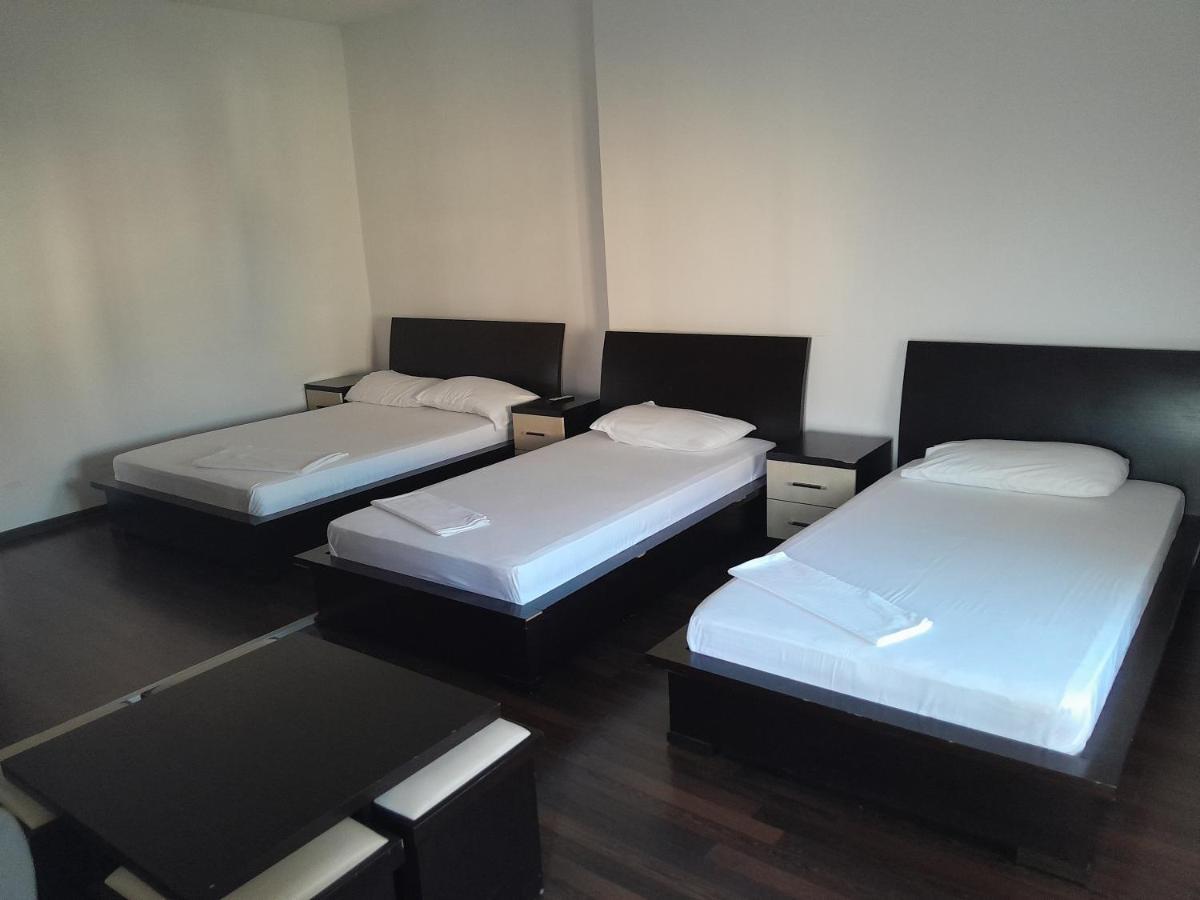 Hotel Yjet Pogradec Extérieur photo